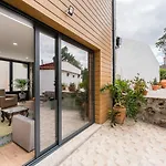 Guestready - Seven Farm Hotell