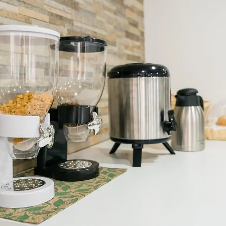 מלון Guestready - Seven Farm מנגולדה